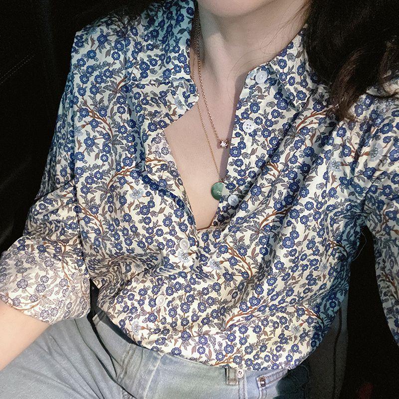 Niche Art Shirt Retro Blue Arabesque - Trendha