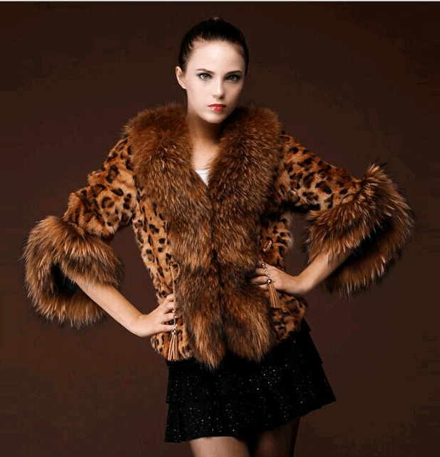 Fur coat girl - Trendha