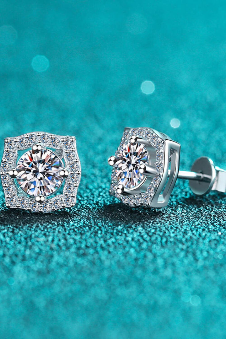 1 Carat Moissanite Geometric Stud Earrings - Trendha