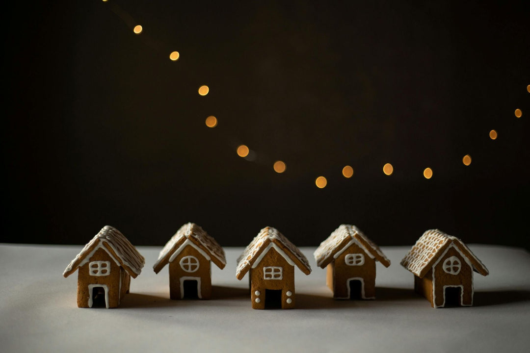 How to Make a Gingerbread House: Step-by-Step Guide for Beginners