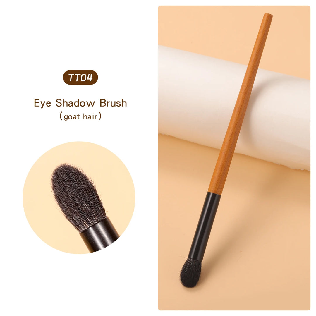 Soft Goat Hair Eyeshadow Blending Brush