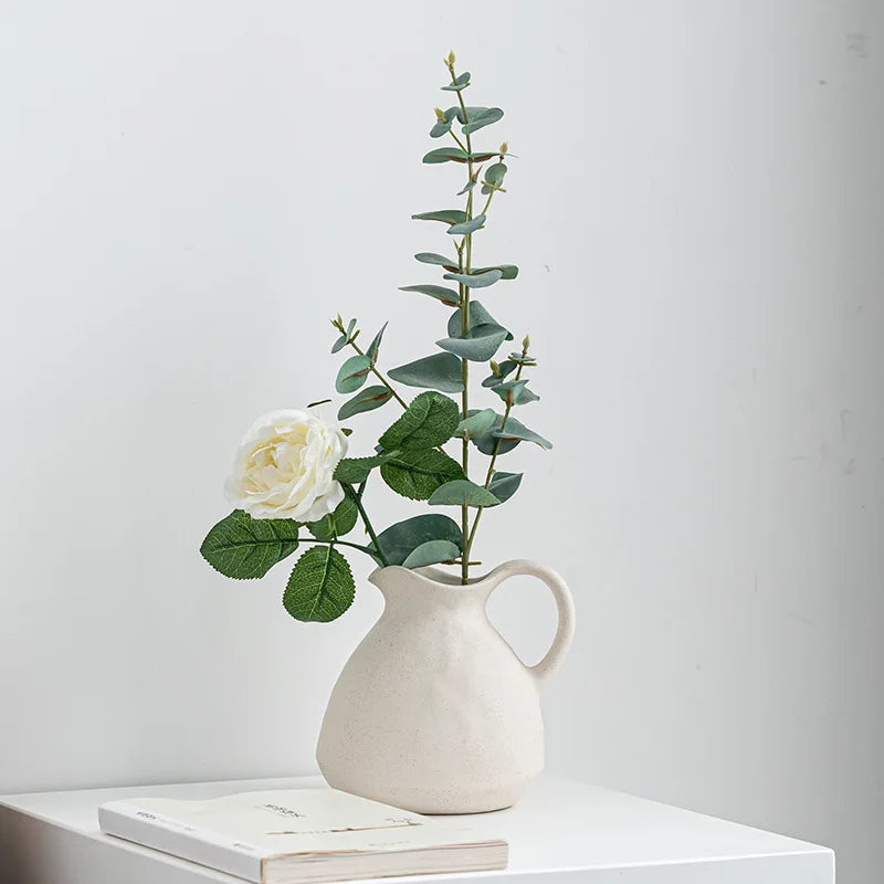 Ceramic Nordic Style Flower Vase for Home and Wedding Decoration