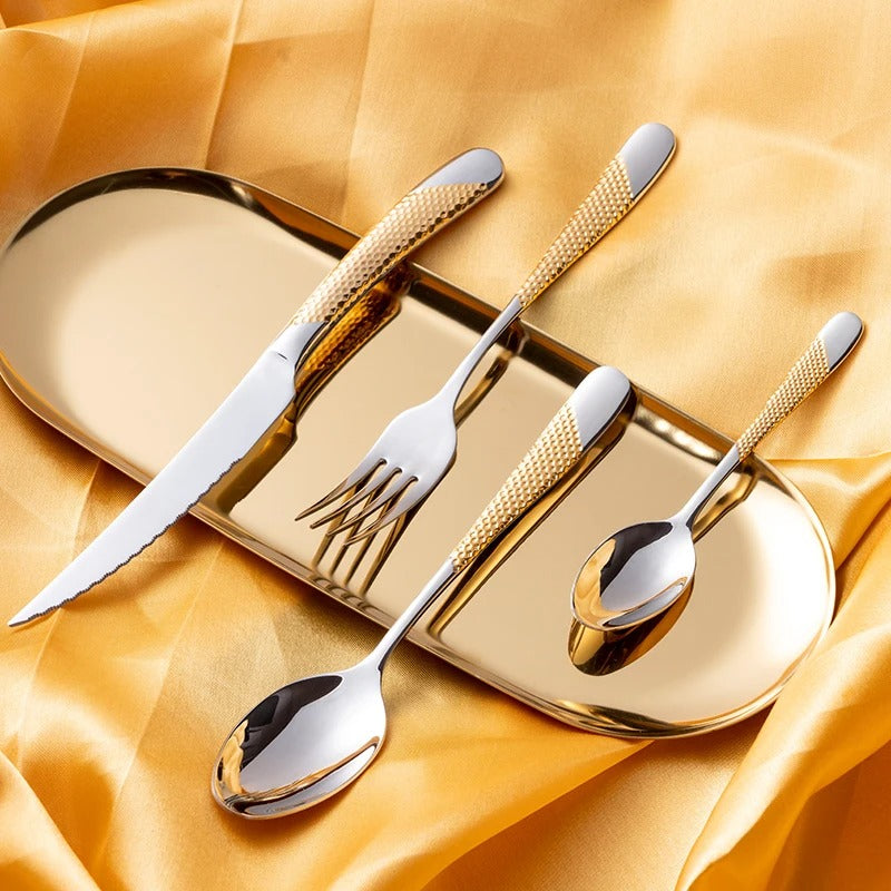 Fashion Golden Dinnerware Set