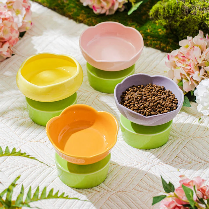 Flower-Shaped Ceramic Cat Bowl - Creative Food & Water Dish for Cats