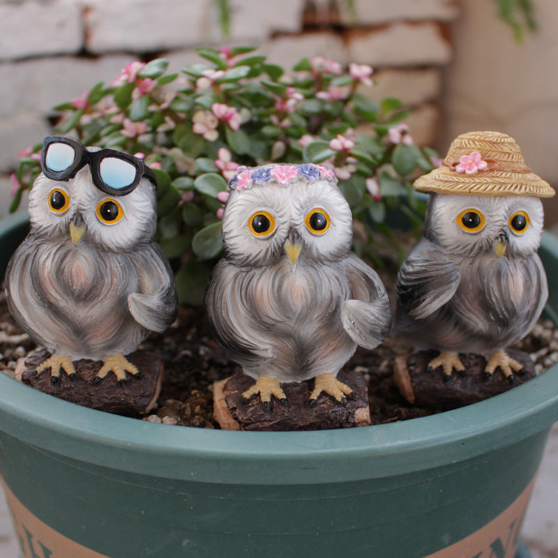 Charming Owl Resin Craft Decoration Set