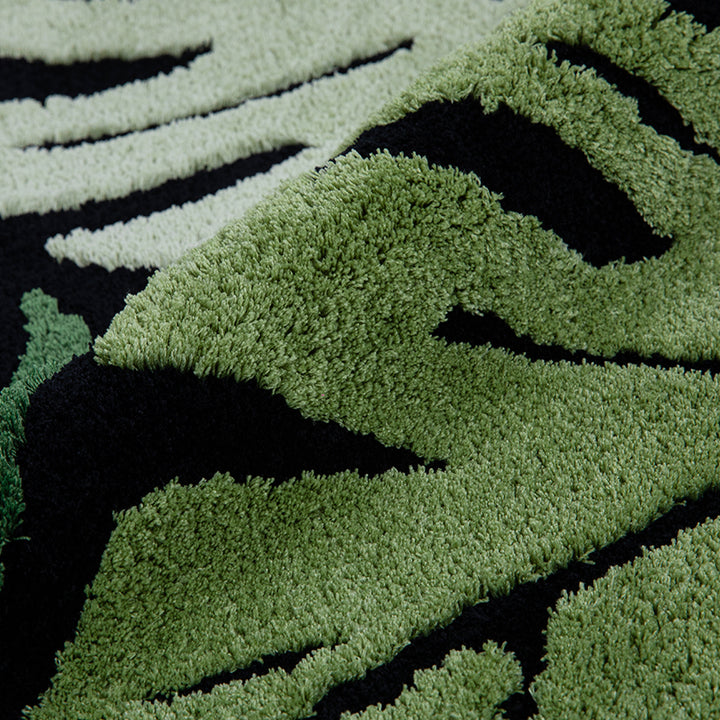 Round Green Monstera Leaf Plush Rug