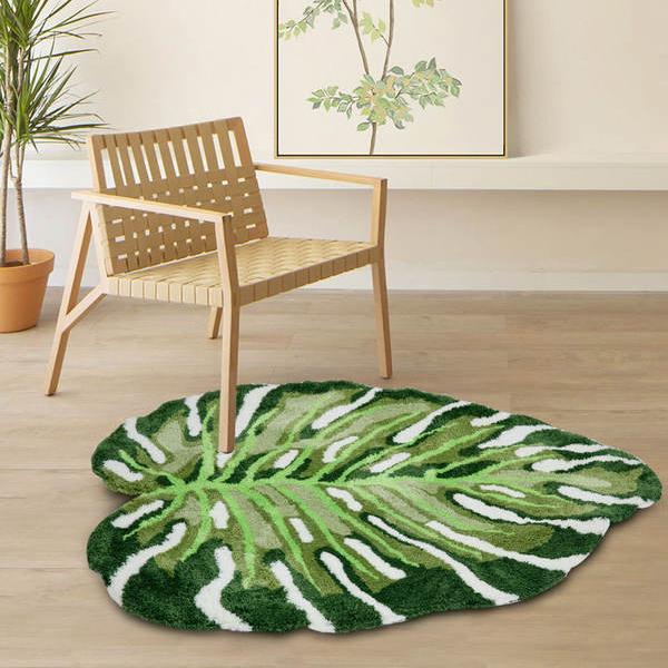 Irregular Monstera Leaf Tufted Rug