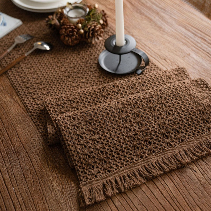 American Style Woven Cotton-Linen Table Runner