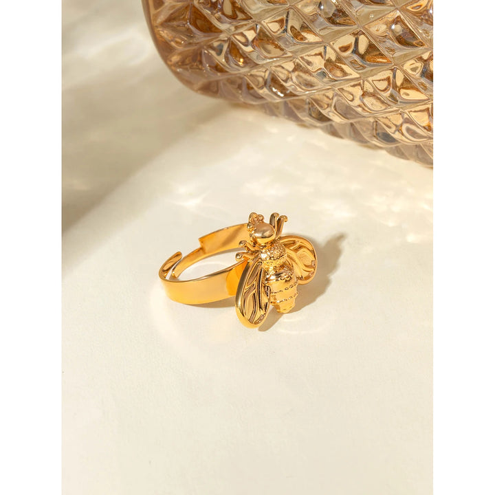 18K Gold Plated Stainless Steel Bee Shaped Geometric Ring