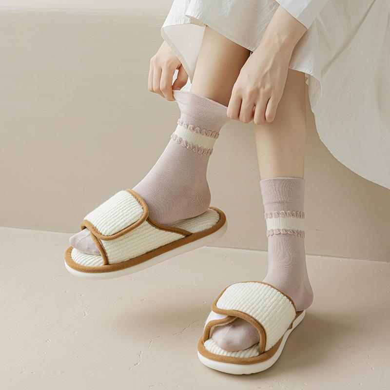 Women's Mid-Tube Cotton Socks