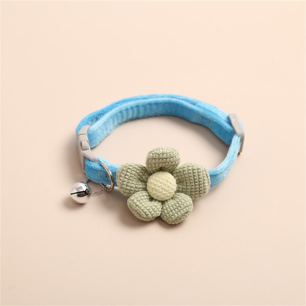 Adjustable Cat Collar with Cute Flower and Bell