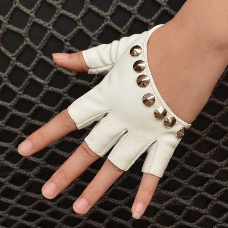 Punk Street Dance Studded Half Finger And Half Palm Performance