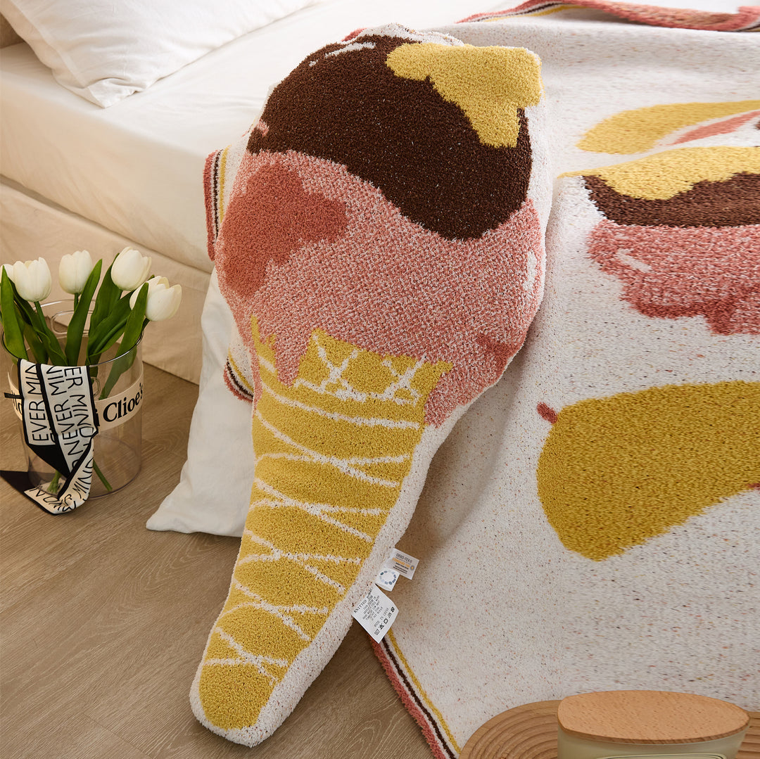 Kawaii Ice Cream Design Throw Pillow