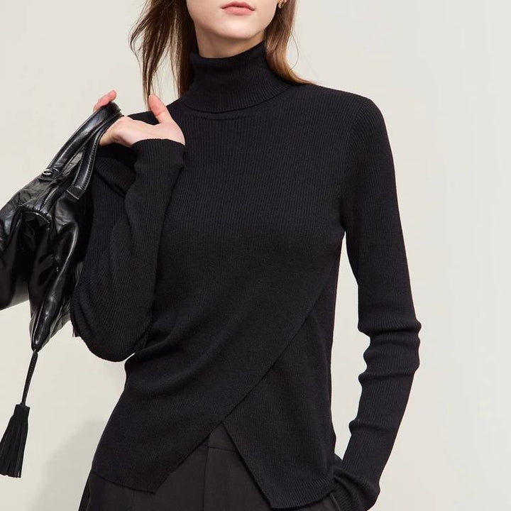 Minimalist Women's Turtleneck Sweater for Autumn