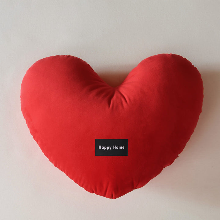 Heart-Shaped Love Cushion – Perfect Valentine's Day Gift & Bedroom Decoration