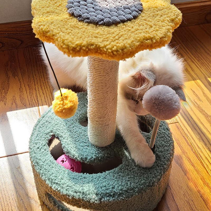 Compact Cat Climbing Frame with Sisal Scratching Post and Interactive Teasing Toys