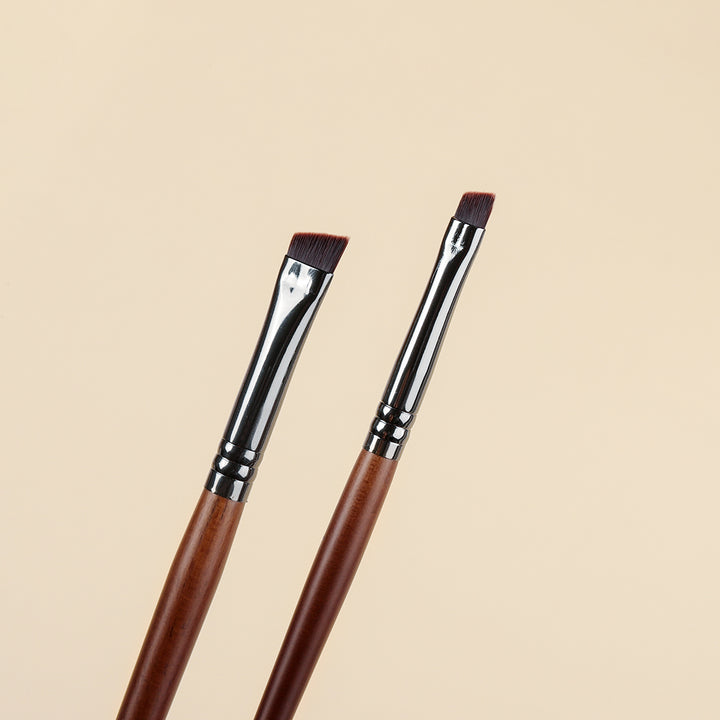 4-Piece Angled Eyebrow and Eyeliner Brush Set with Wood Handle