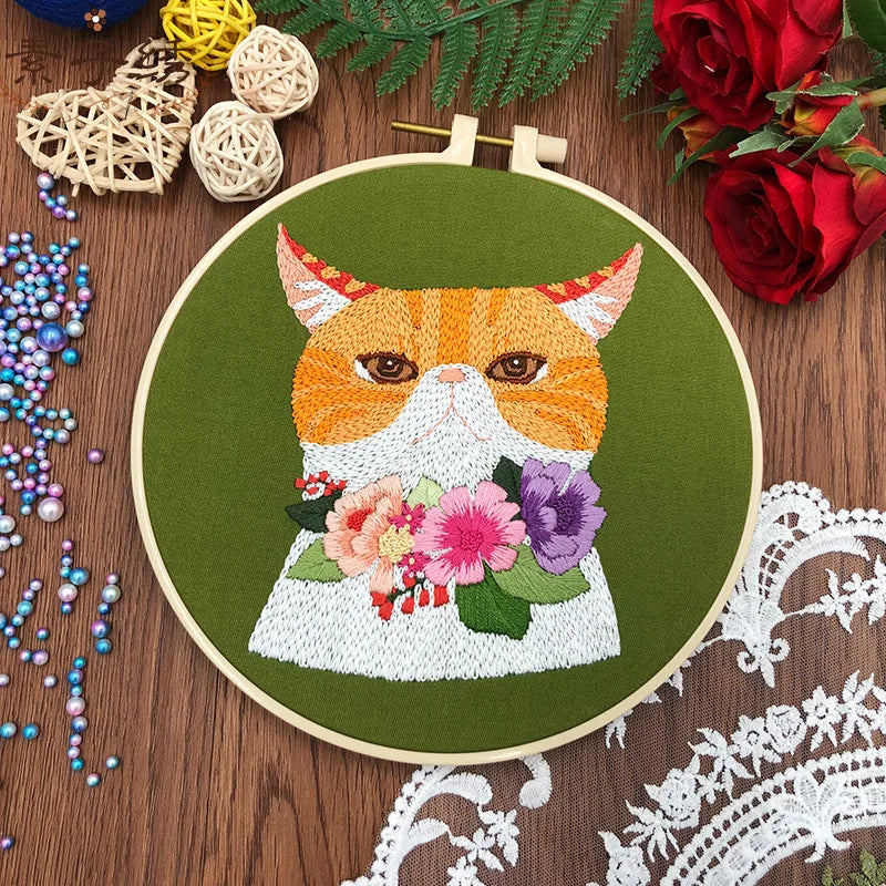 DIY Cat Embroidery Starter Kit with Hoops & Threads for Beginners