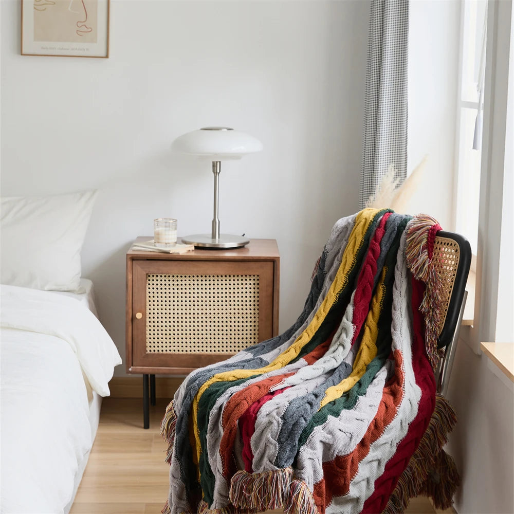 Elegant Wool Blanket with Crochet Contrast Color and Tassel Edges