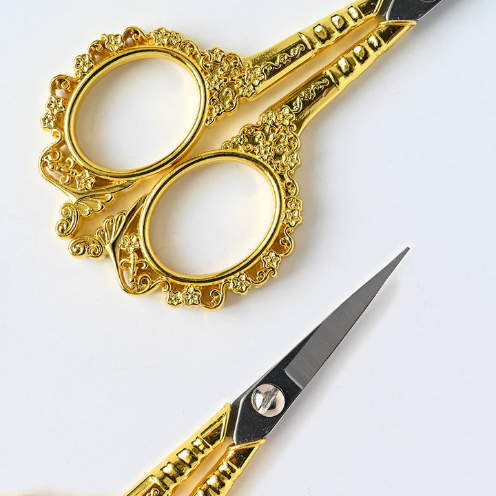 Retro Rose Golden Nail Scissors