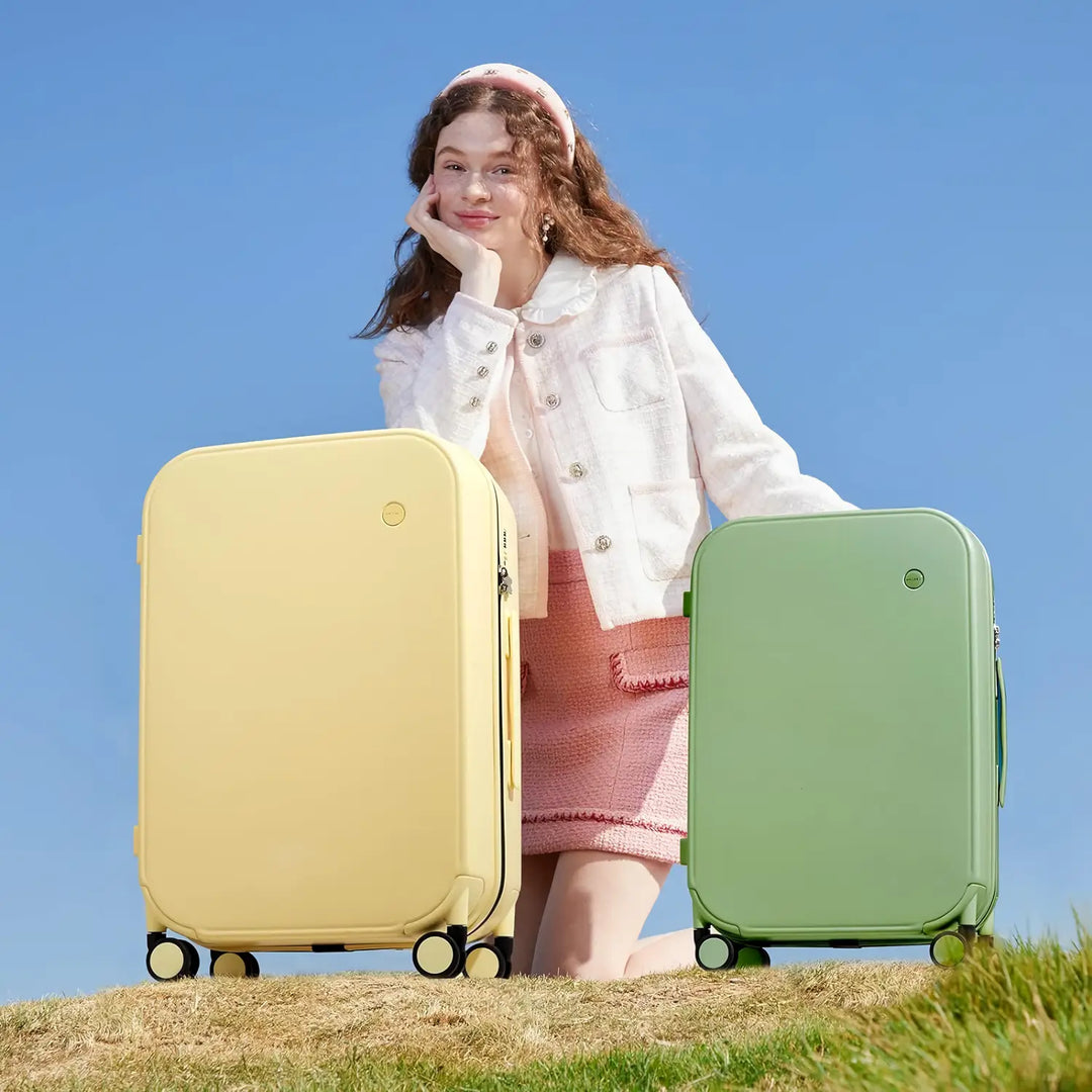 Stylish Spinner Travel Luggage: 18" Carry-On to 24" Check-In Suitcases with Wheels