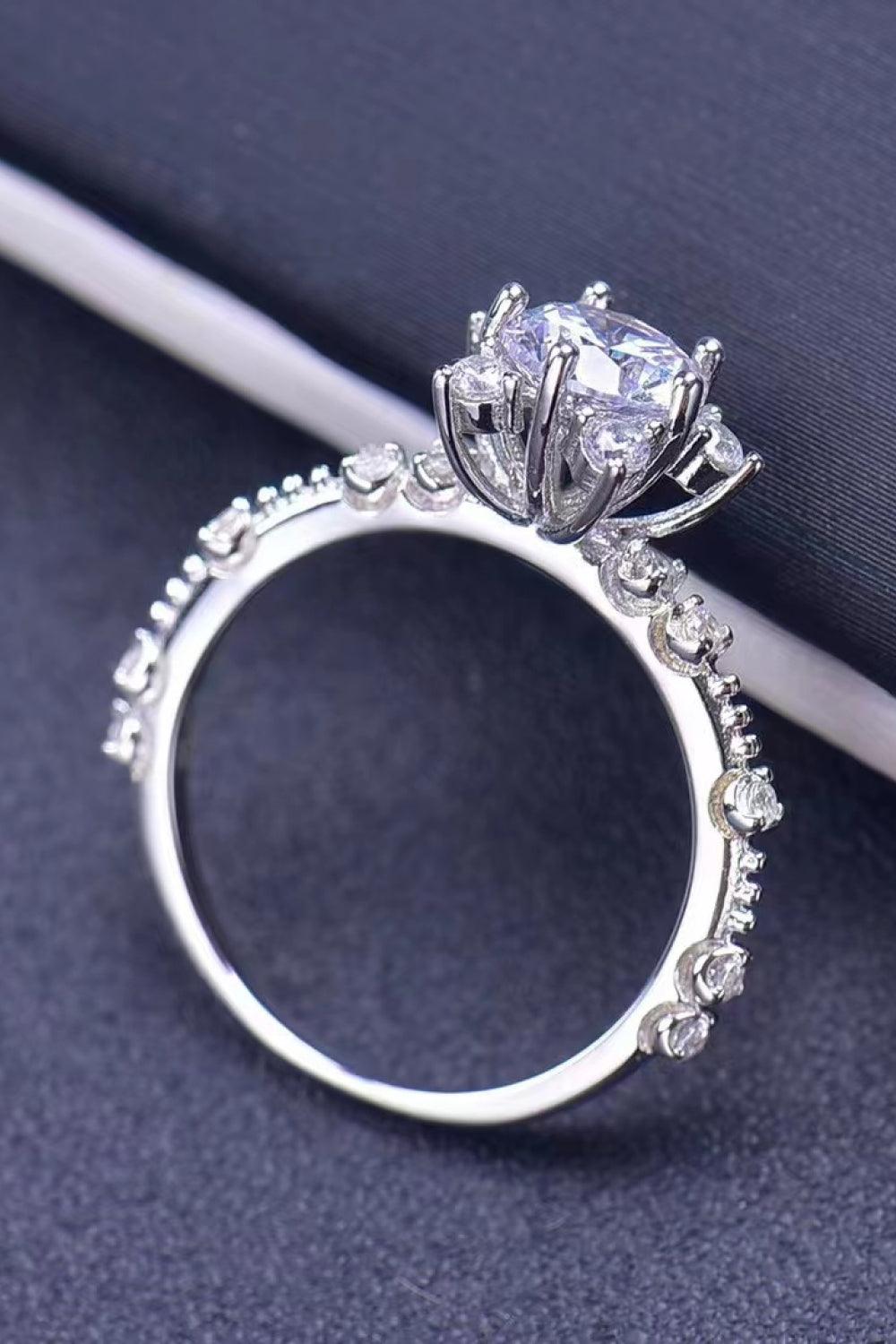 1 Carat Moissanite 6-Prong Ring - Trendha