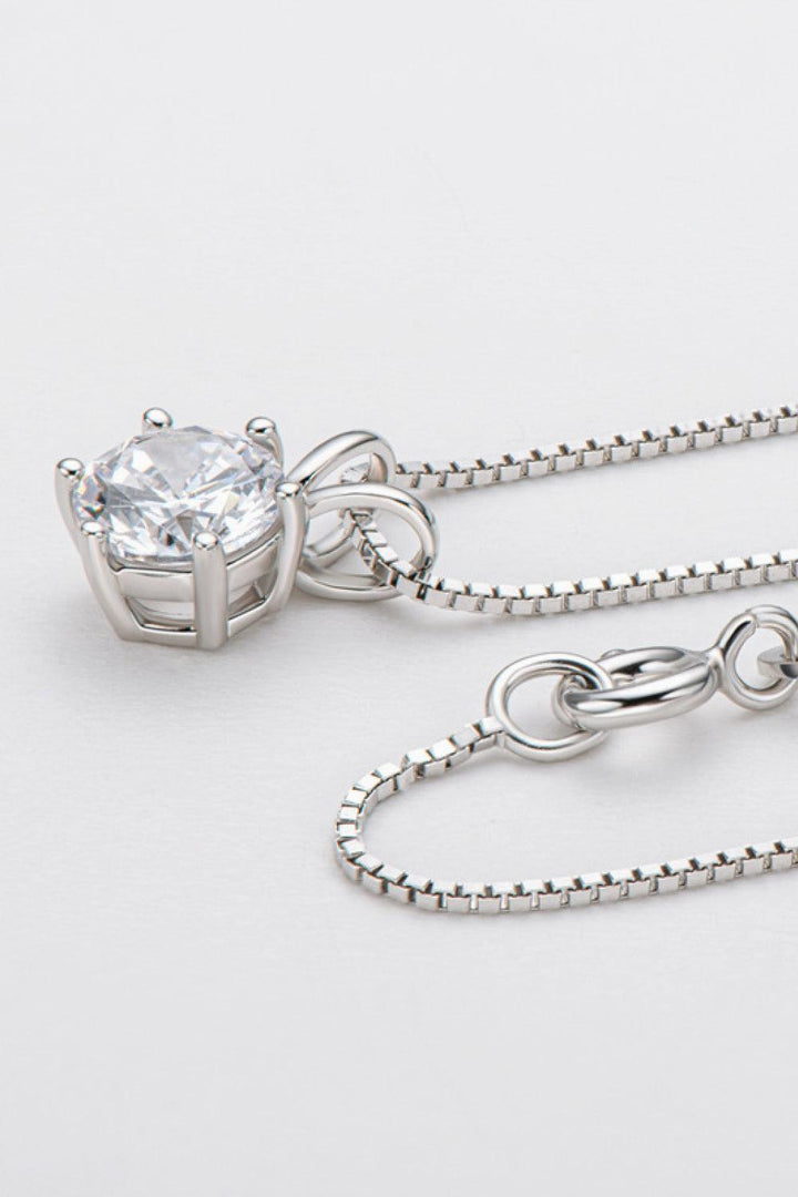 925 Sterling Silver 1 Carat Moissanite Pendant Necklace - Trendha