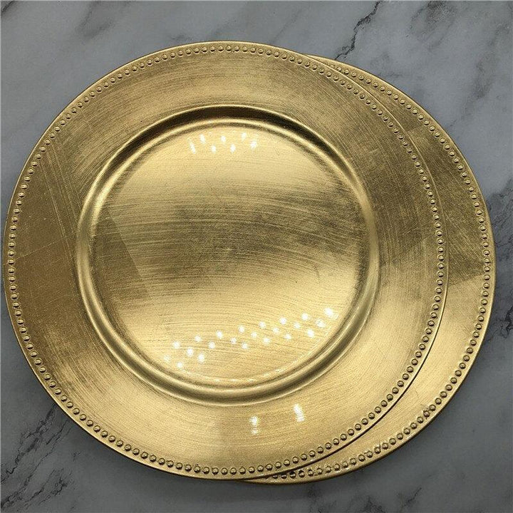 Set of Plastic Plates in Gold - Trendha